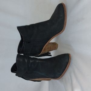 Vince Camuto Booties